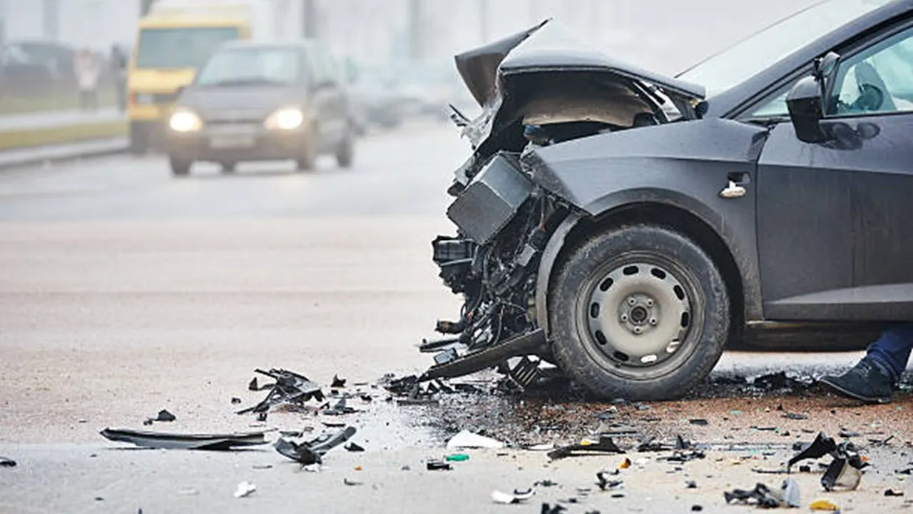 SC Enhances Compensation to Rs. 74L in Motor Accident Case; Restores Inclusion of Allowances and 50% Future Prospects