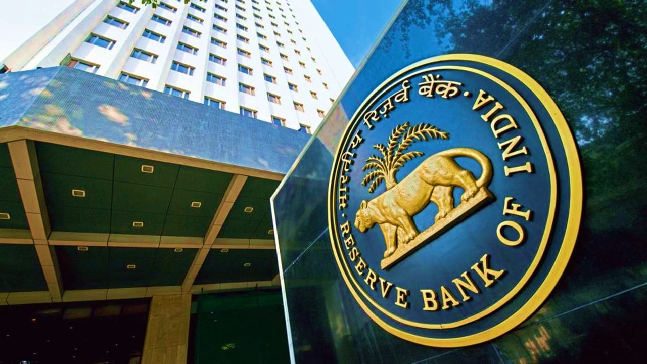 RBI allowed invoicing and payments for international trade in Indian Rupee