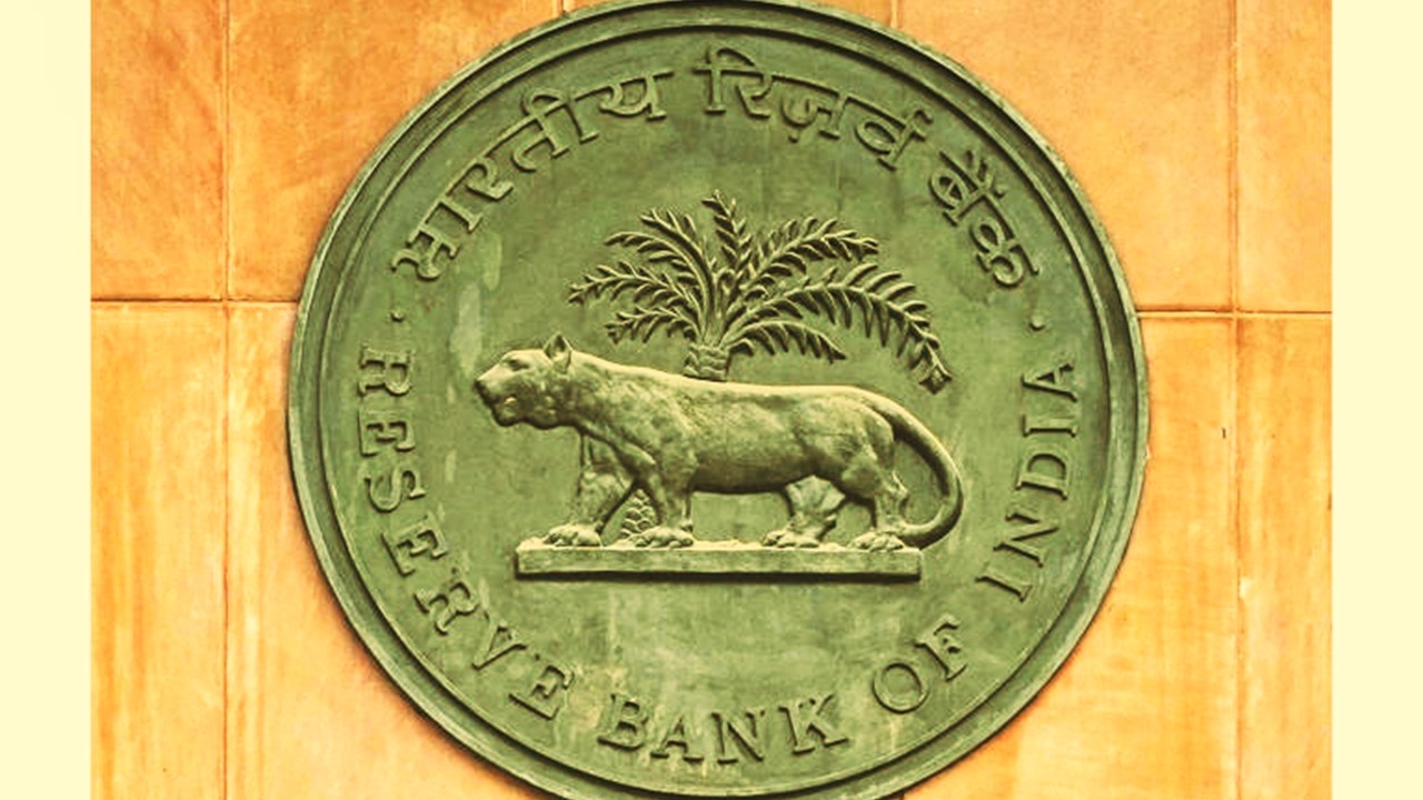 RBI imposed Monetary penalty on 3 Cooperative Banks and Sahakari Bank; Know Reason