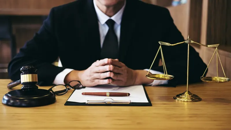 A Lawyer Cannot Be Called By Investigation Agencies Just For Providing Legal Advice To Clients, Says SC
