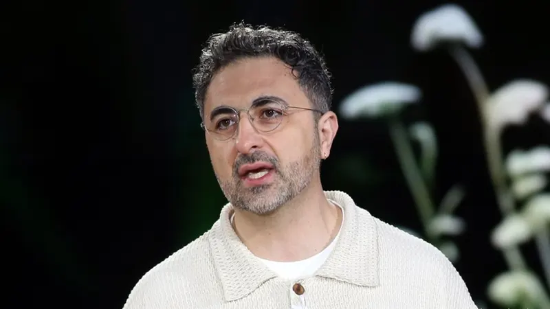 Microsoft AI Chief Warns White-Collar Jobs May Vanish Within a Year