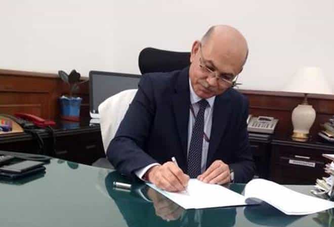 CBDT Chief advices AO to not to harass taxpayers or be high handed with them