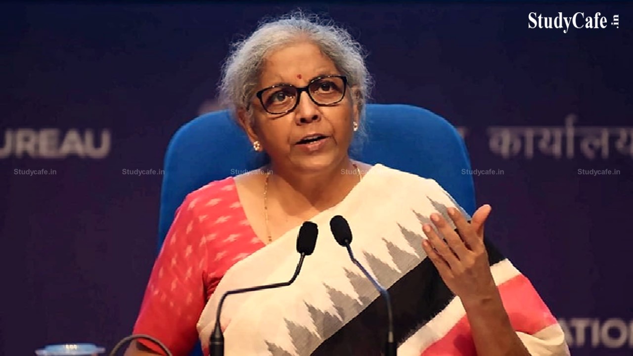Four Ways Through Which Finance Minister Nirmala Sitharaman Can Make Life Easier for Income Taxpayers in India
