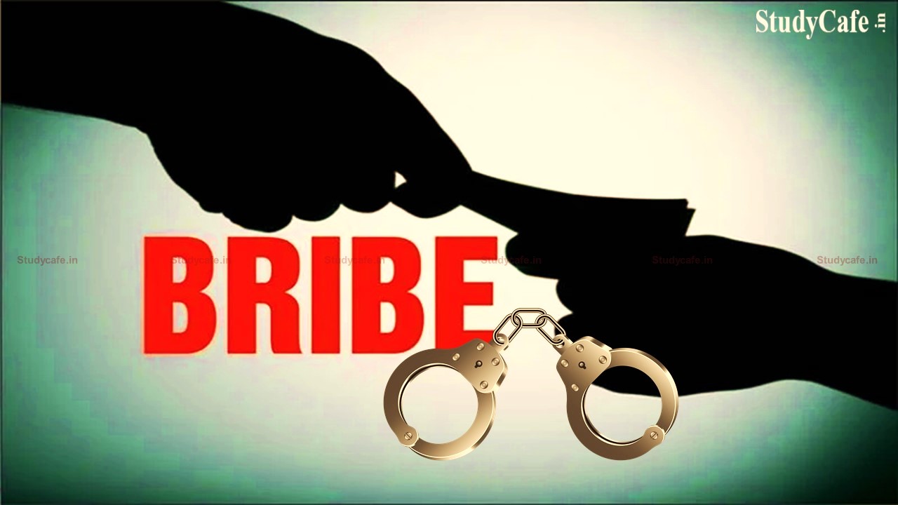 I-T Deputy Commissioner and Auditor Arrested By CBI in Bribery Case