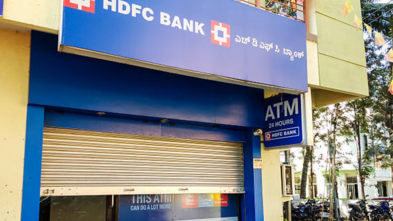 Bank Holiday List: Banks not to work for 15 days in April, month to start with a holiday
