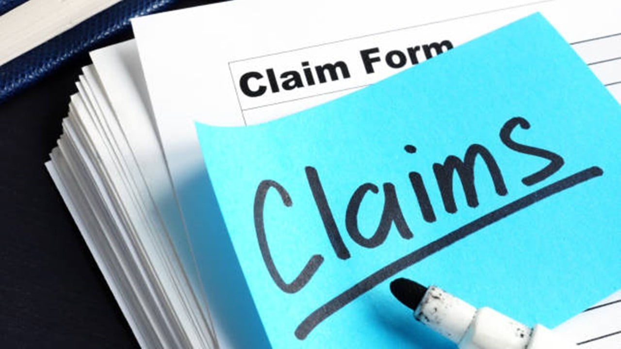 Person cannot file claim both under Motor Vehicles Act & Workmen Compensation Act in respect of same accident: HC