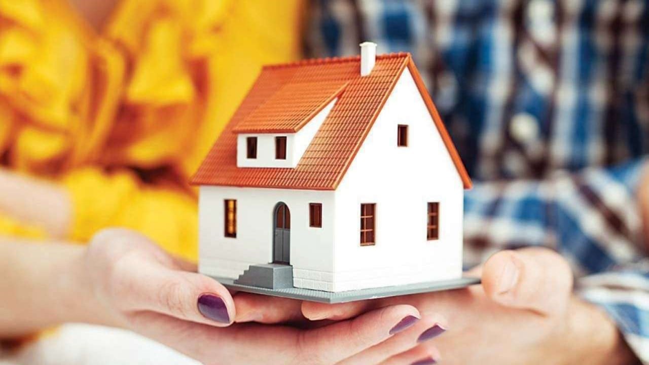 Taking loans from these banks, including HDFC, become more expensive, find out how much your EMI will cost