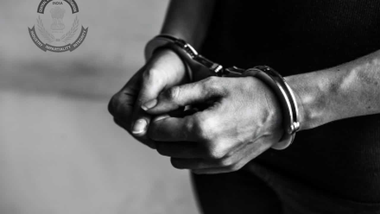 9 Income Tax Officials arrested by CBI for joining Department without Clearing Exam