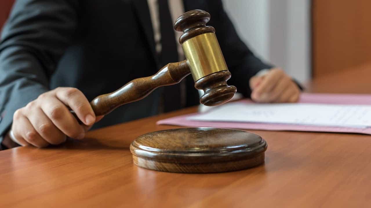 Refusal to delete Tax Demand on Income Tax Portal: ITO sentenced to Jail for a week by High Court