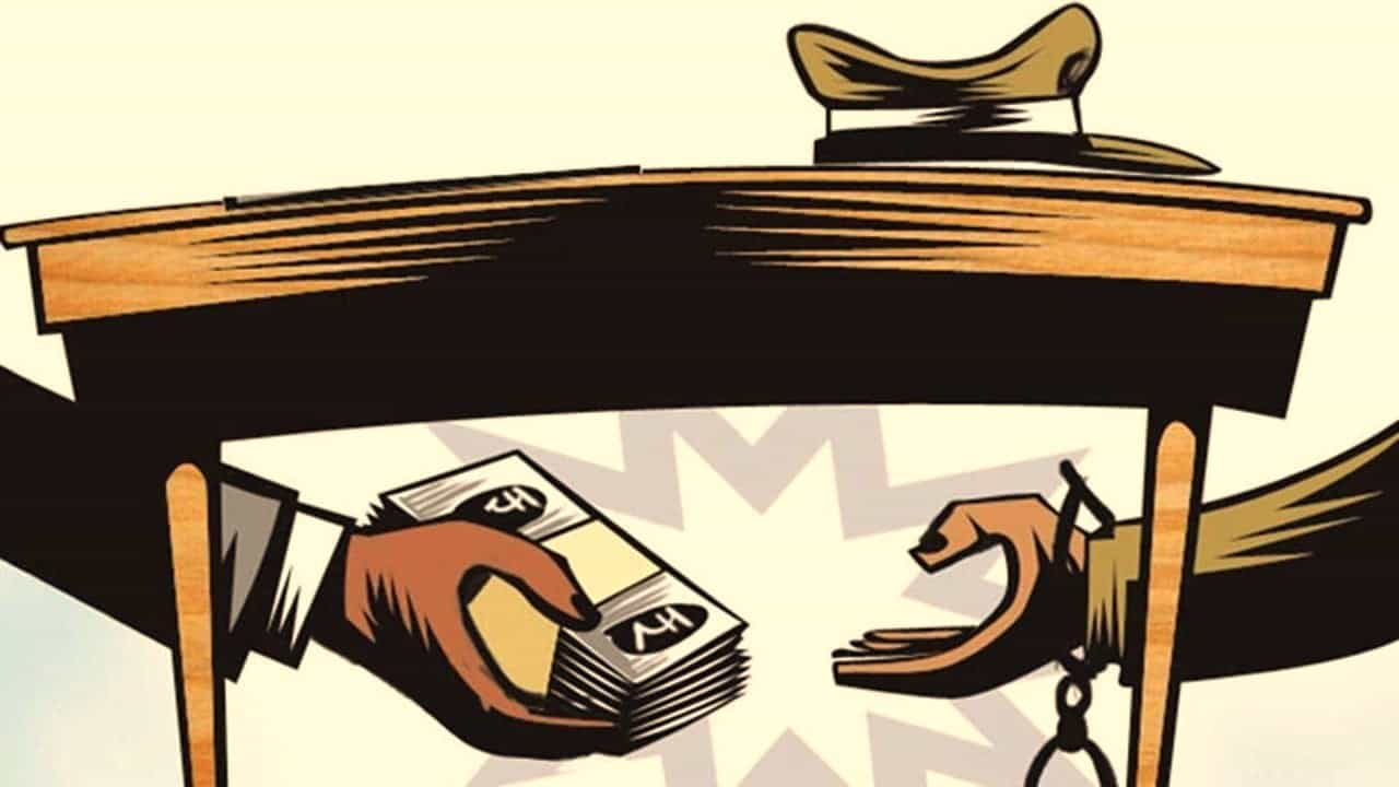 2 GST Officials Arrested for Demanding Bribe by CBI