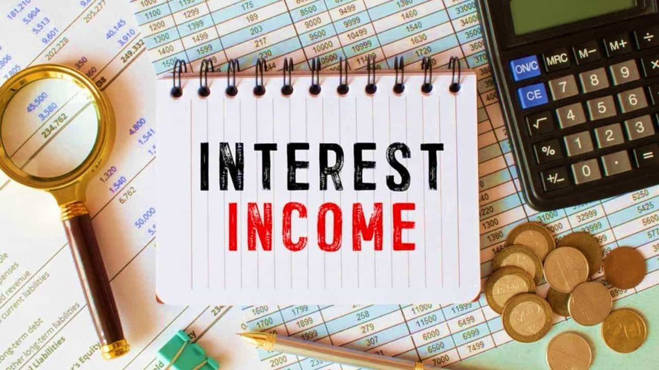 CBDT abolished limit of Rs.5000 applicable on interest income to report in Statement of Financial Transactions