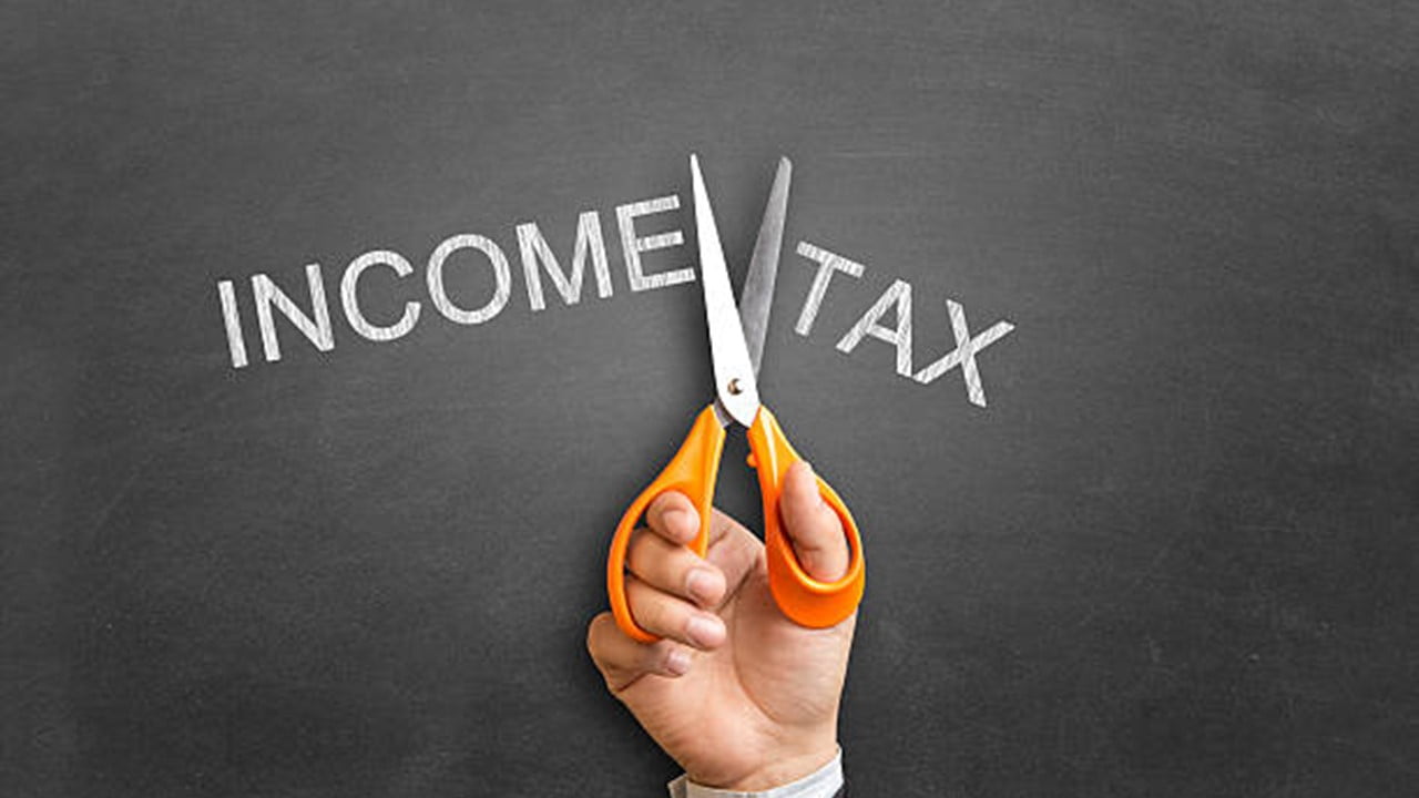 New and Old Tax Regime Comparision for FY 2023-24, Income Tax Slab FY 2023-24
