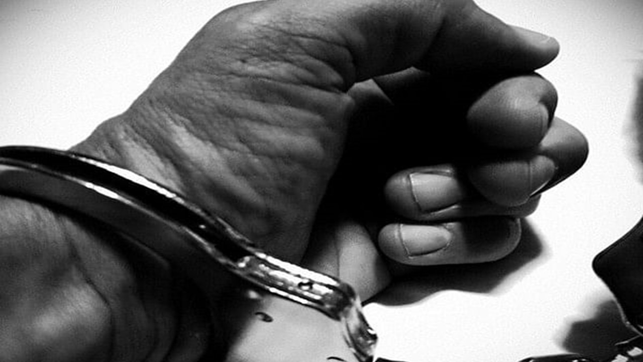 Ludhiana based Chartered Accountant arrest by Vigilance Bureau for taking Rs.26 Lakh Bribe