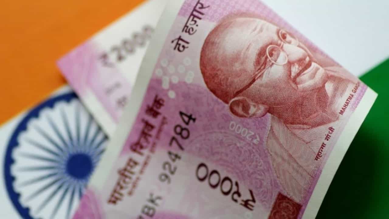 Ban on 2000 Rupees Bank Notes: RBI withdraws Rs.2000 note from circulation, How and till when will it be able to change?