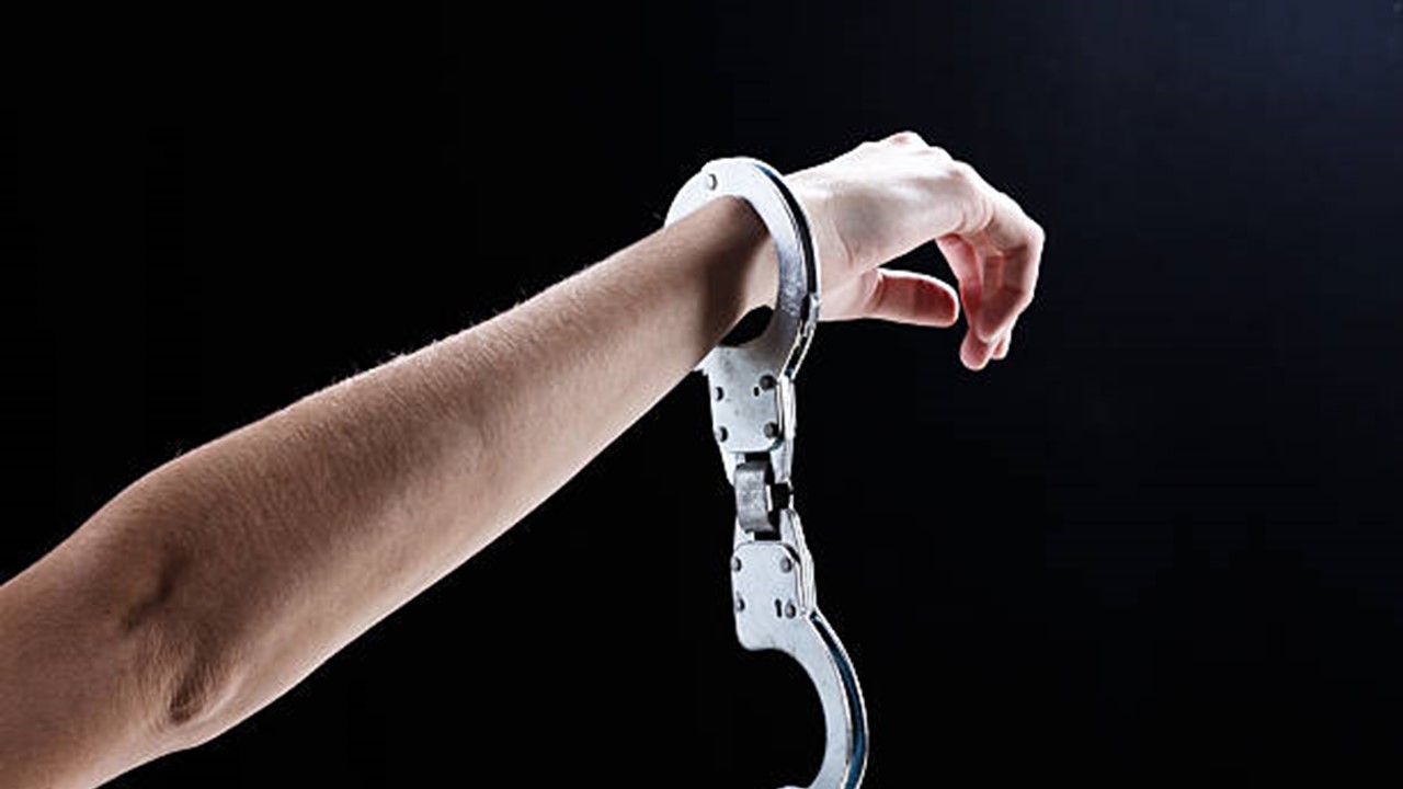CA along with 404 other persons booked for fake tax refund scam worth Rs 16.64 crore