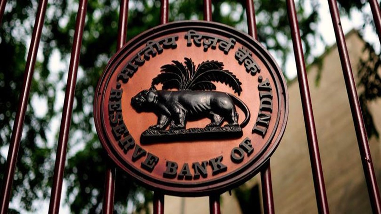 RBI imposed Monetary Penalty of Rs.72 Lakhs on 3 Cooperative Banks; Check Reason