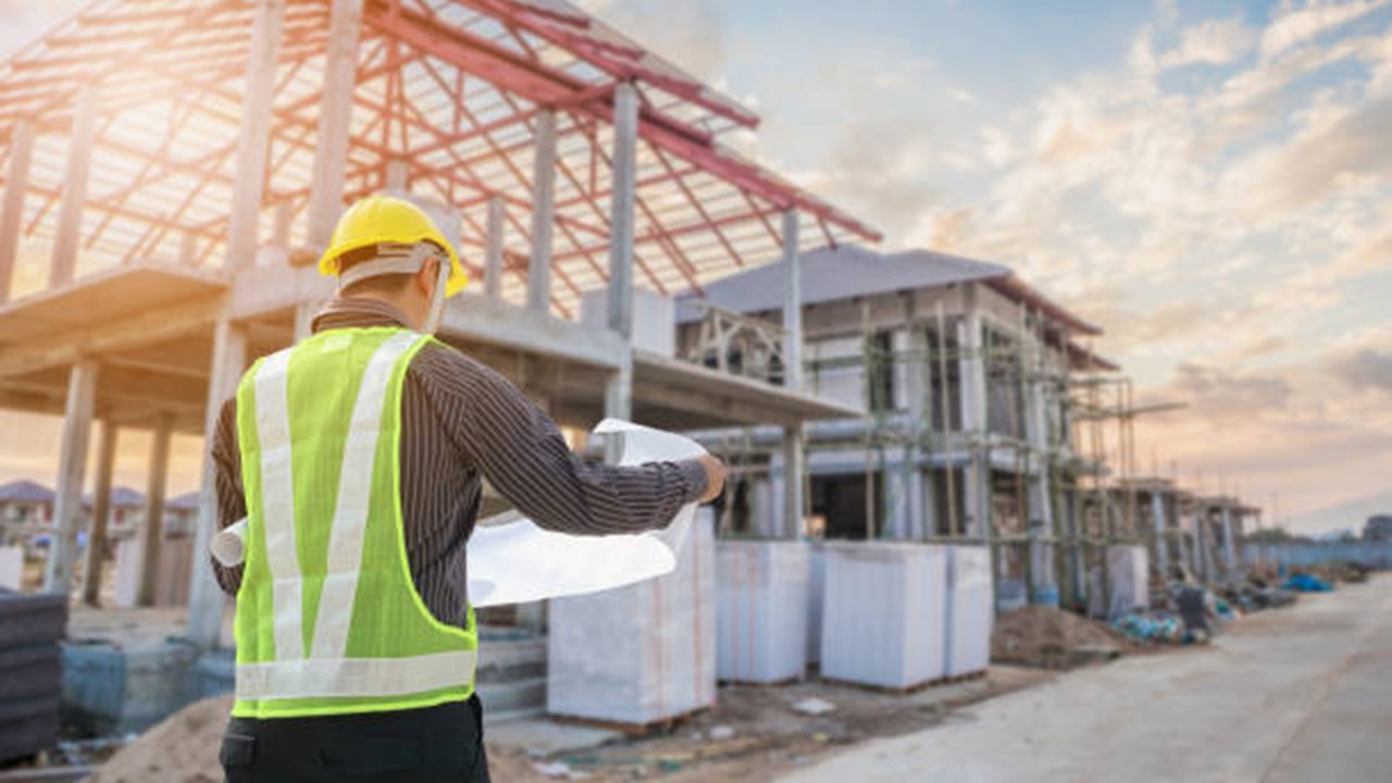 ITC of input/input service used for construction of warehouse allowed if construction is not capitalized in books: AAR