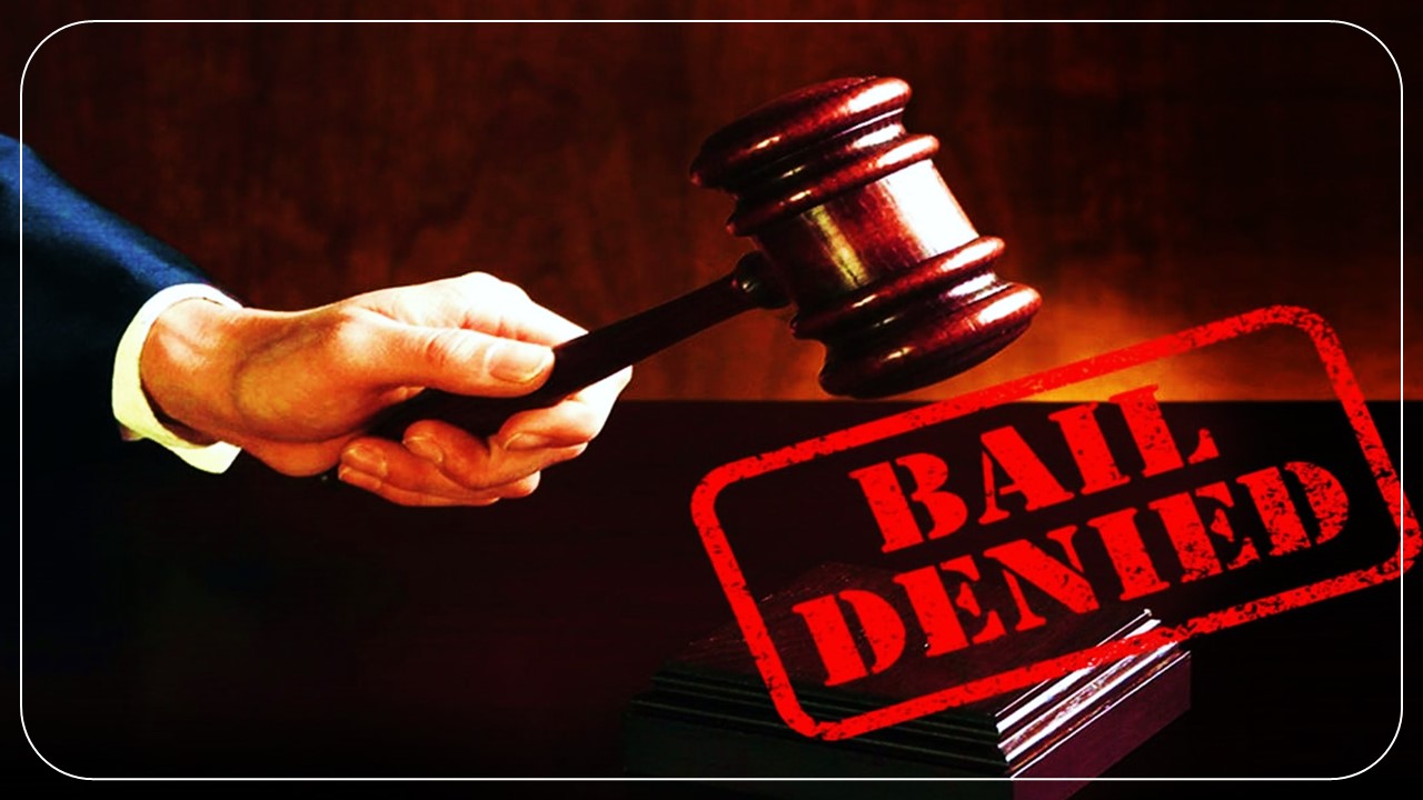 Issuing Fake Invoice, E-Way Bill Economic Offence: Court rejects Bail of Chartered Accountant
