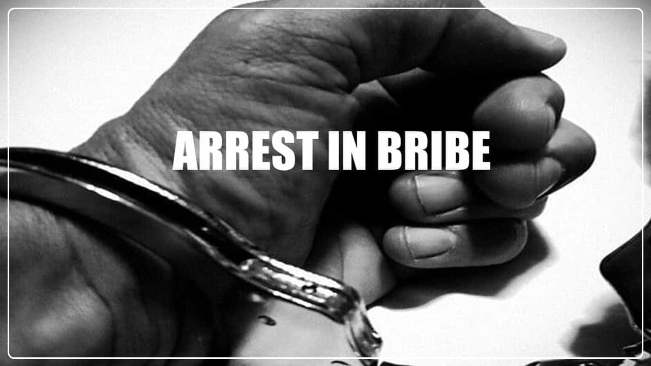 CBI arrested Dy. CMM of East Central Railway and 2 Private Persons in a Bribery Case of Rs.2 Lakh