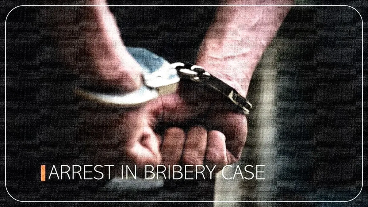 CBI arrests Officer In-charge of Echs and Office Superintendent in Separate Cases of Bribery
