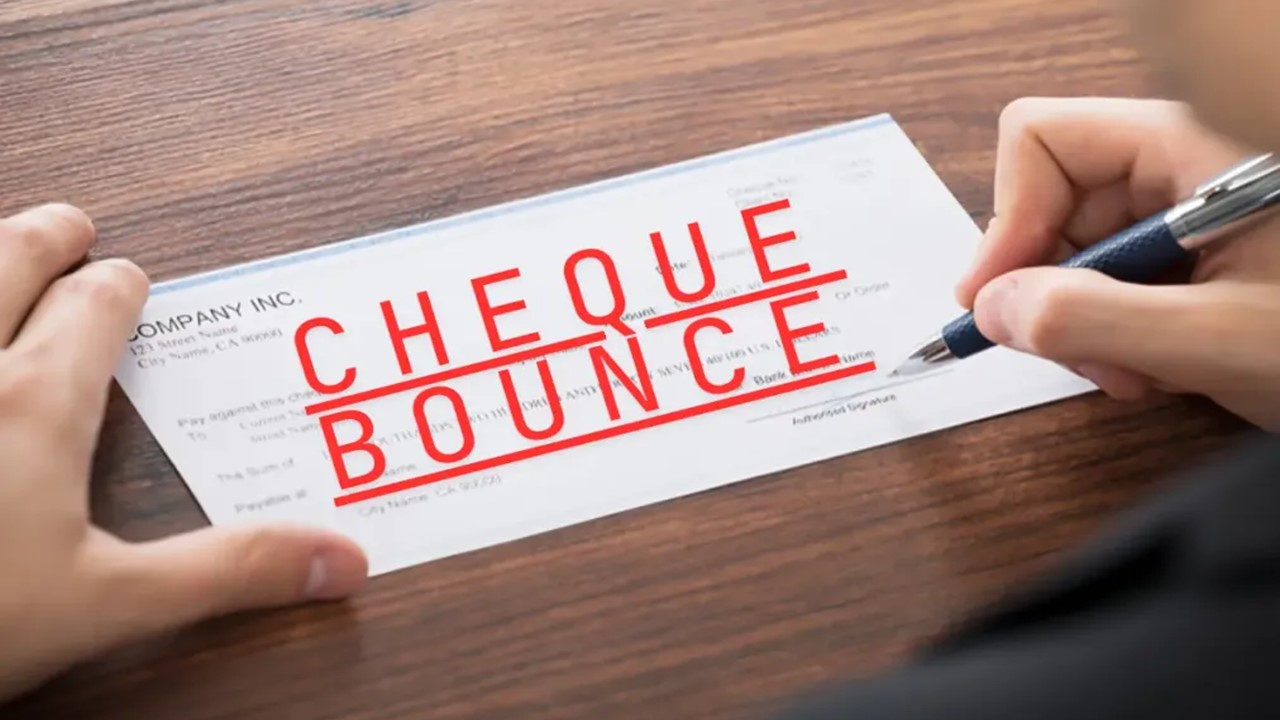 Cash Loan Over Rs 20,000 Not Legally Enforceable Under NI Act: HC quashes Cheque Bounce Conviction