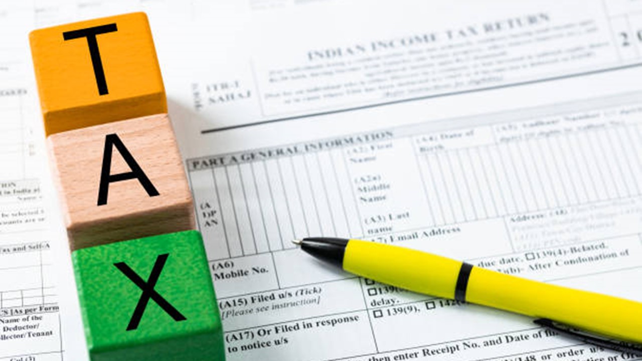 Think You Can File ITR Without a CA? Watch Out for These 5 Common Mistakes