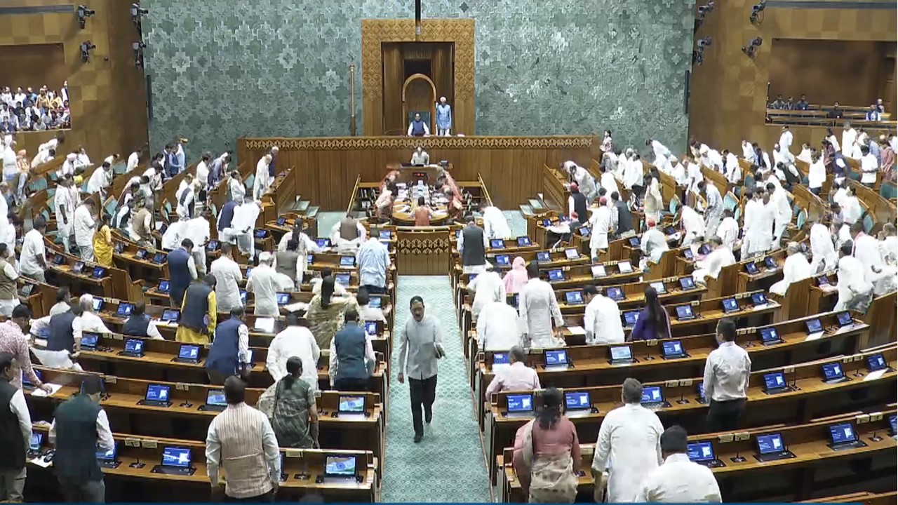 Select Committee of the Lok Sabha Suggests 285 Changes in Income Tax Bill 2025