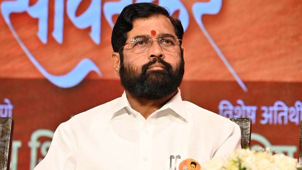 Eknath Shinde Goes to Delhi After Minister Gets Income Tax Notice and Son Faces Hotel Bid Probe