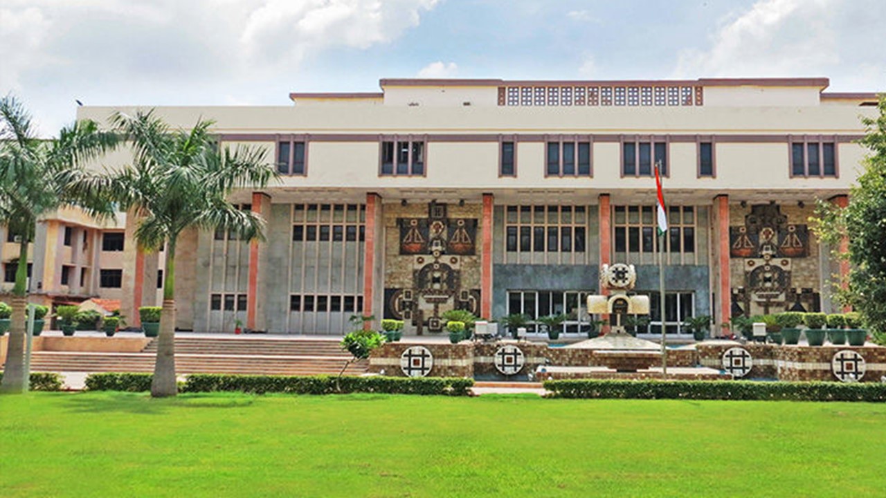 High Court Declines Writ Relief in Fake ITC Case, Imposes Rs. 1 Lakh Exemplary Costs