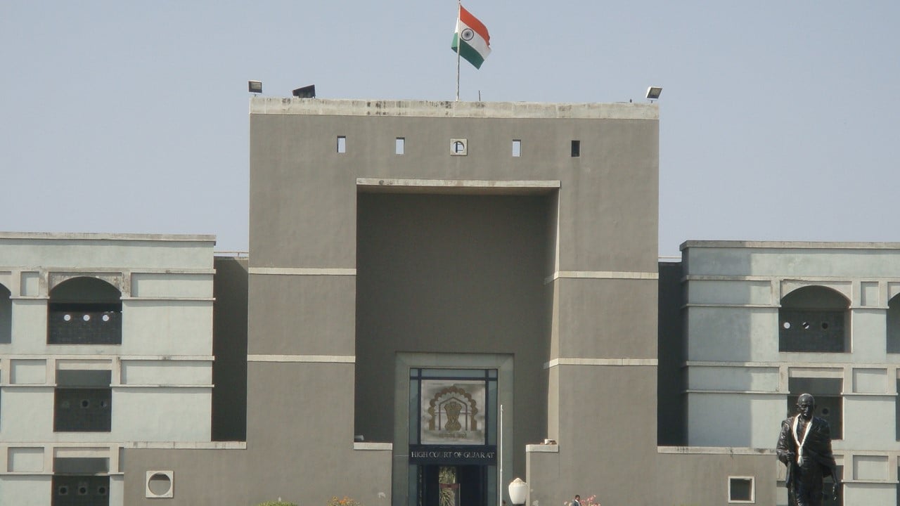 GST Refund Cannot Be Denied Due to Portal Glitches: Gujarat High Court